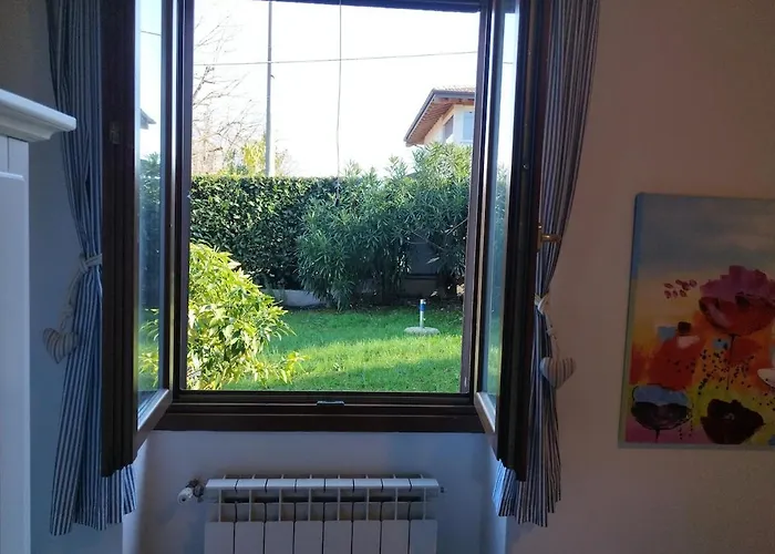 C'est La Vie Cozy Near The Colico