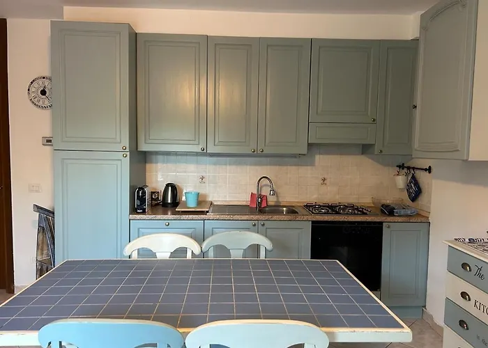 C'est La Vie Cozy Near The Appartement Colico