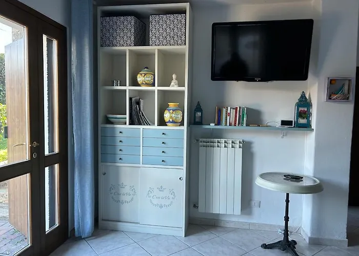 C'est La Vie Cozy Near The