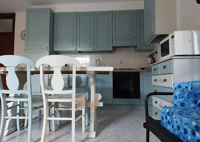 C'est La Vie Cozy Near The Colico