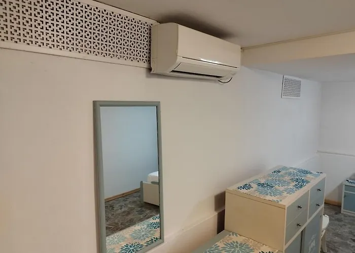 C'est La Vie Cozy Near The Appartement Colico